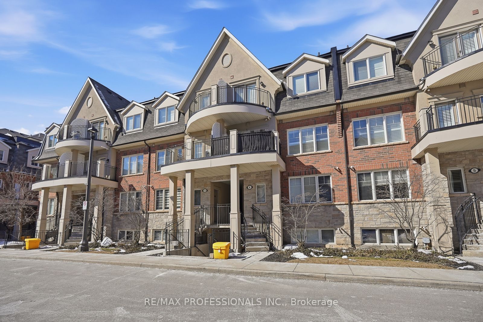 2420 Baronwood Drive 3-04