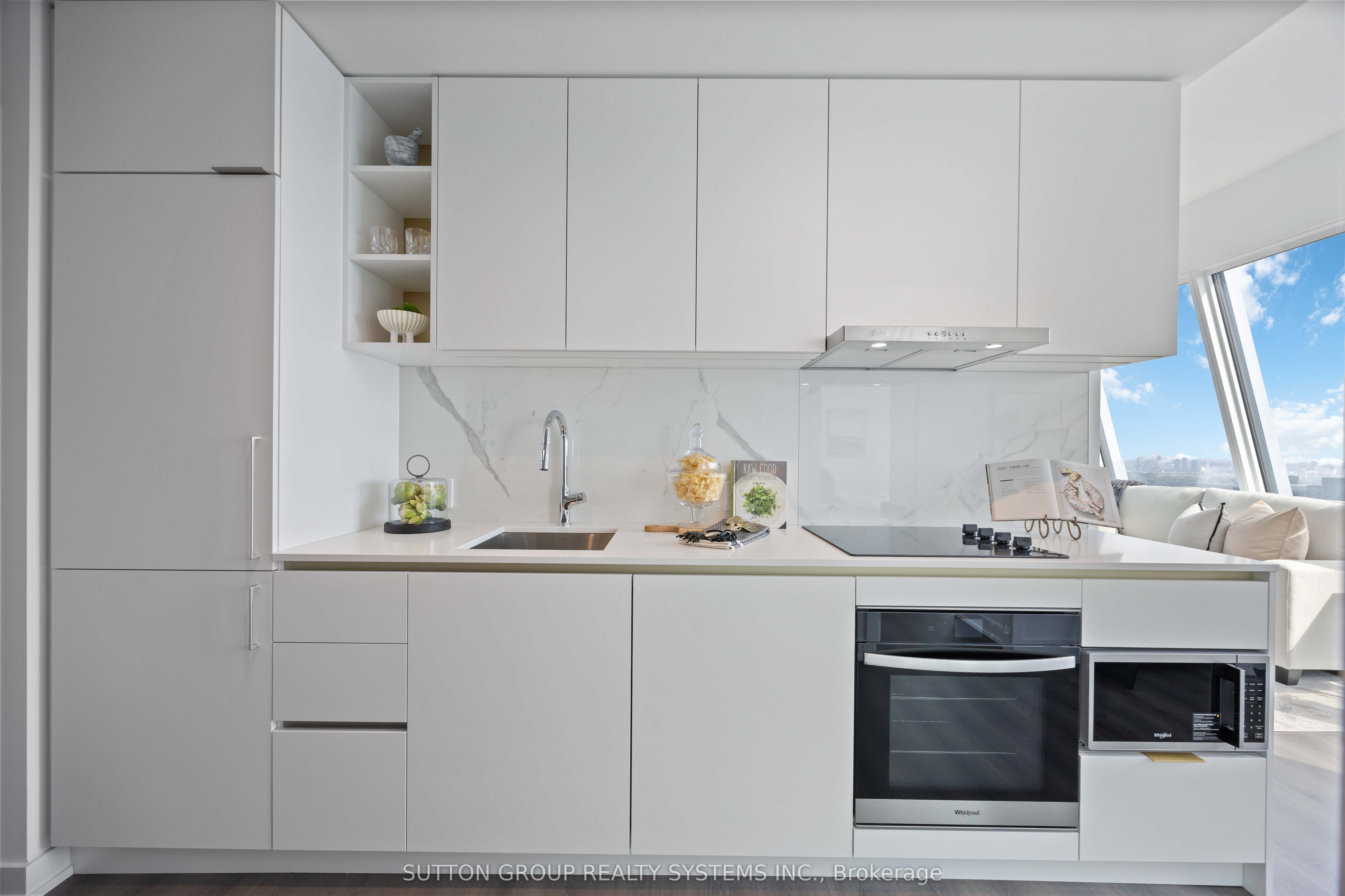 8 Wellesley Street W LPH05