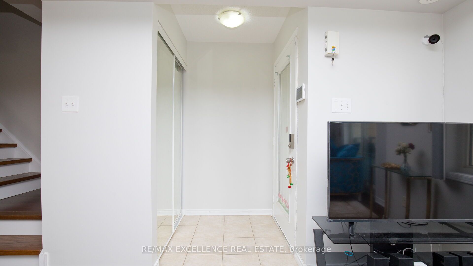 60 Fairwood Circle 86