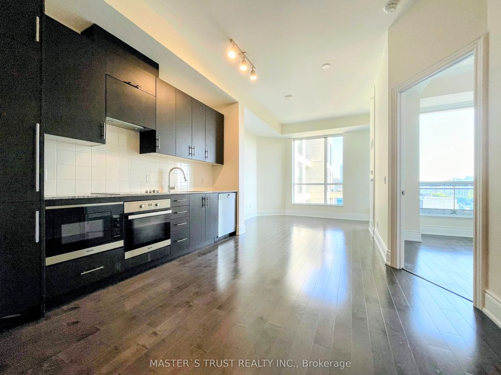 Photo of 23 Glebe Road W #917, Toronto, ON M5P 0A1 (MLS # C13027540)