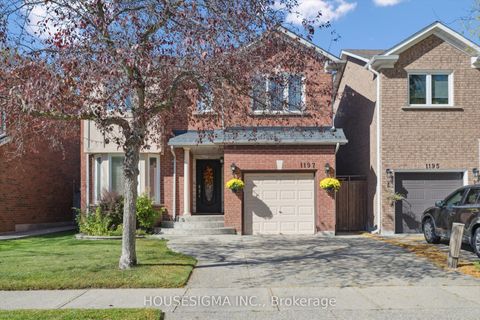 1197 Old Oak Drive Oakville ON L6M 3K6