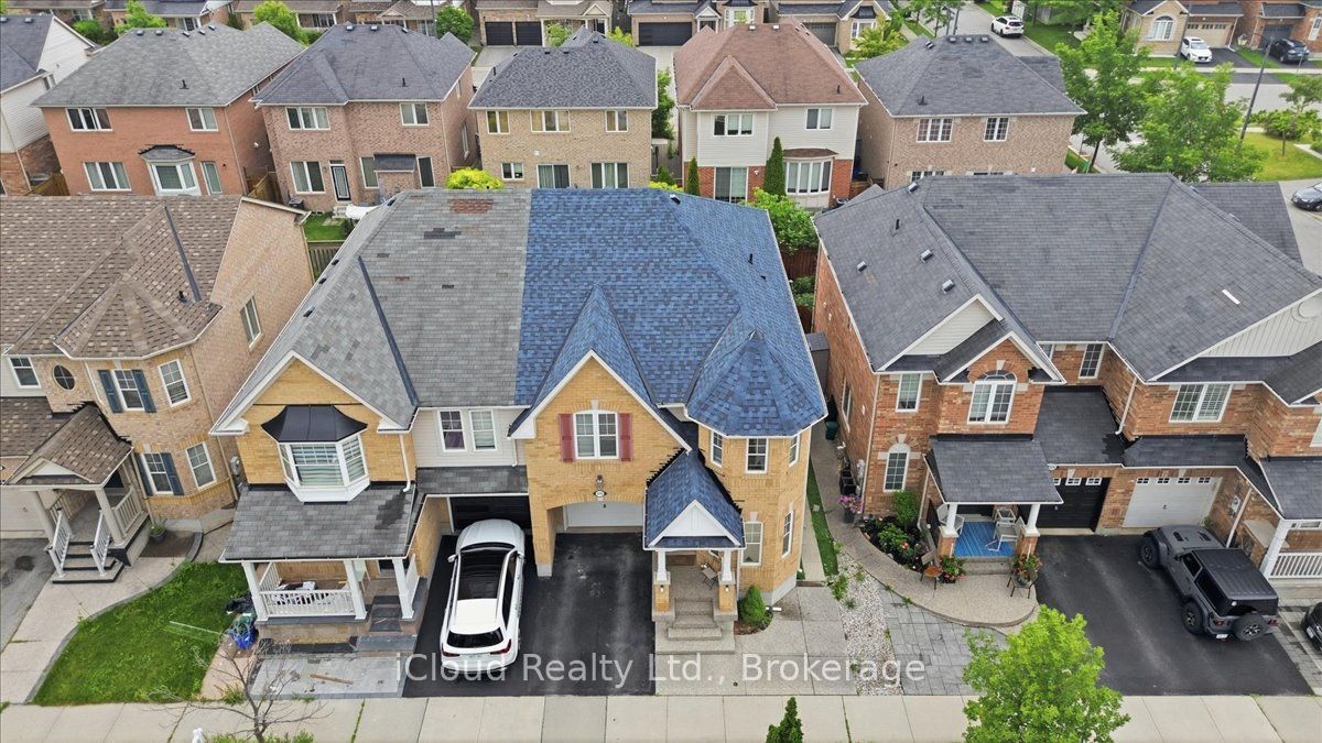 270 Whetham Heights