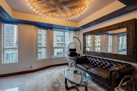 68 Yorkville Avenue 301 Toronto ON M5R 3V7