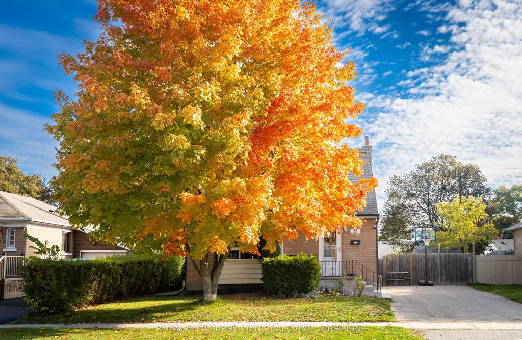 Photo of 22 Forest Road, Ajax, ON L1S 2N3 (MLS # E12592766)