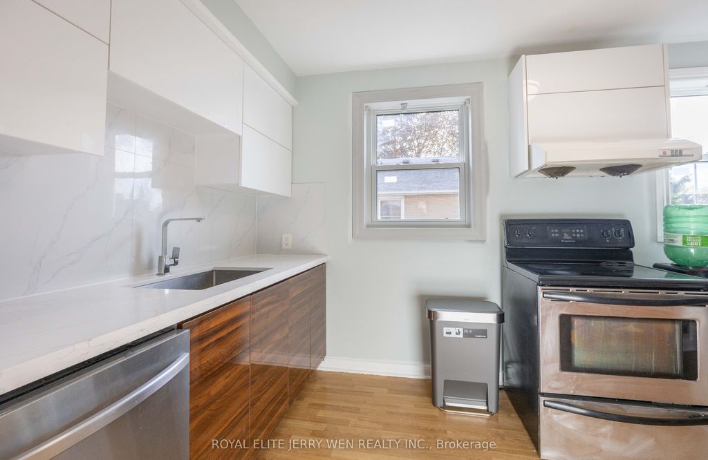 Photo of 22 Forest Road, Ajax, ON L1S 2N3 (MLS # E12592766)