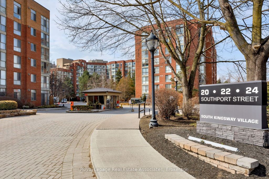 Photo of 24 Southport Street #349, Toronto, ON M6S 4Z1 (MLS # W13058822)