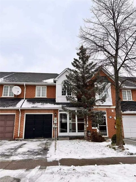 63 Royal Chapin Crescent Richmond Hill ON L4S 2A7