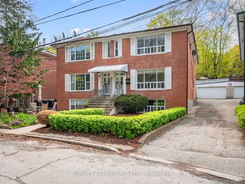 9 Love Crescent Toronto ON M4E 1V6