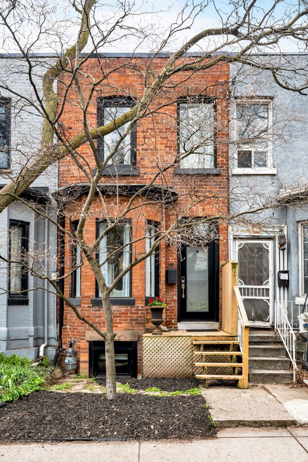 Photo of 164 Munro Street, Toronto, ON M4M 2B9 (MLS # E13075432)
