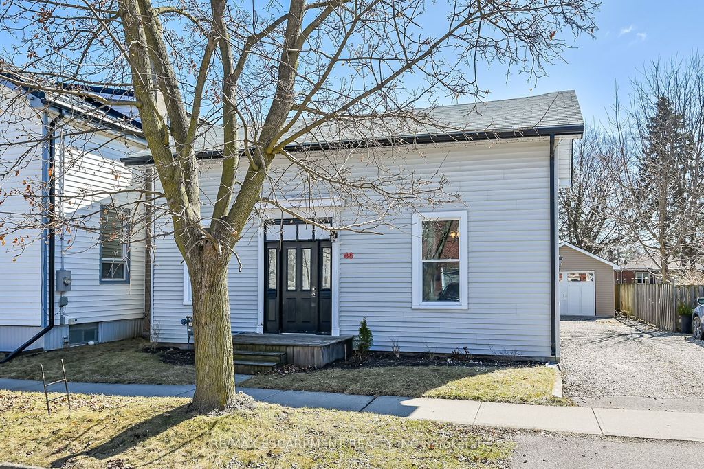Photo of 46 Walnut Street, Brantford, ON N3T 1H2 (MLS # X12816030)