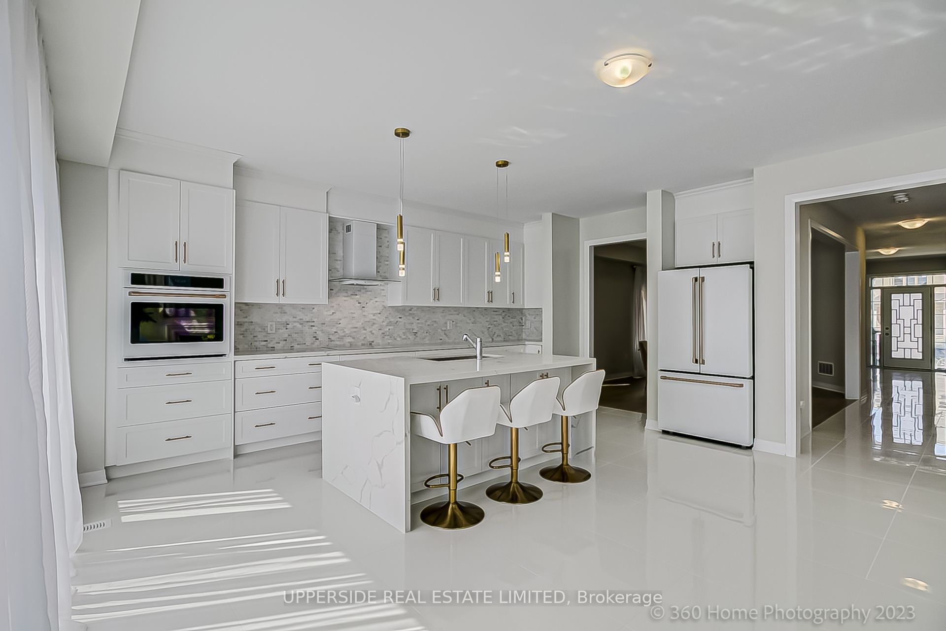 1702 CORSAL Court