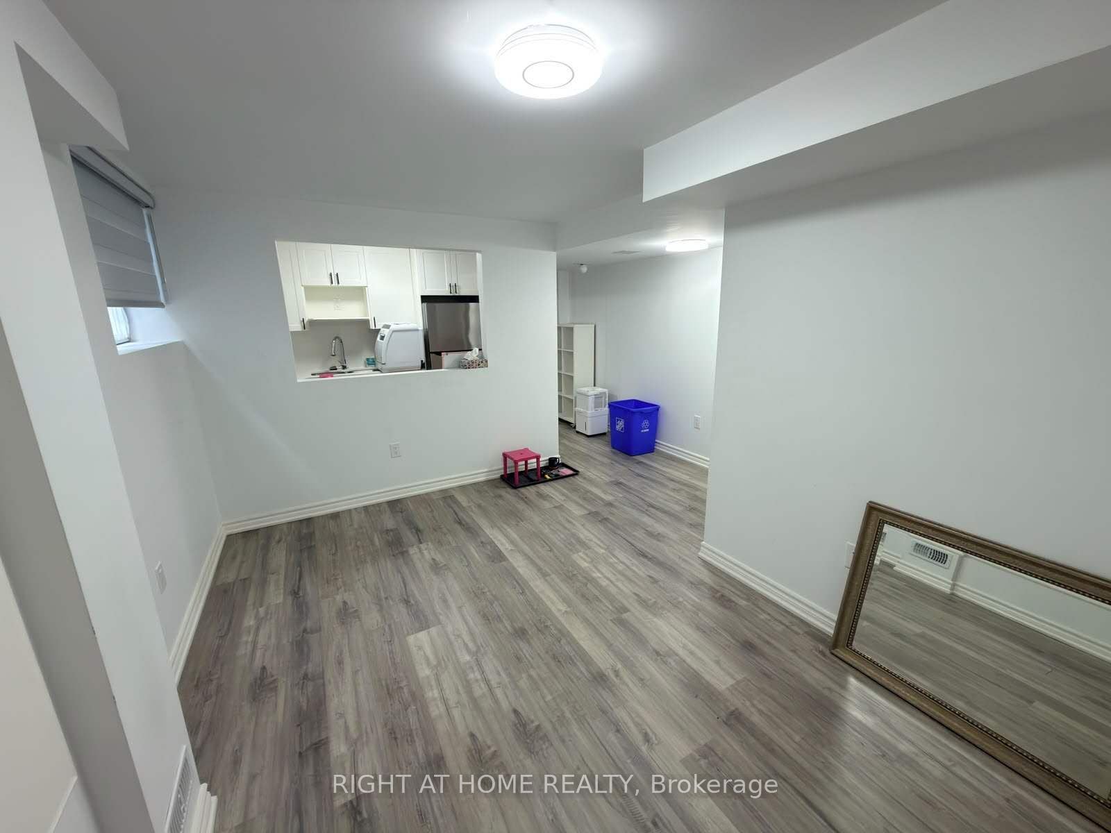 125 Maria Road