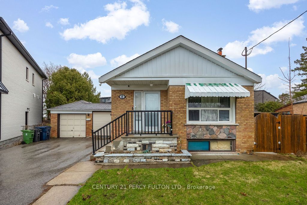 Photo of 8 Kilpatrick Place, Toronto, ON M1R 2A8 (MLS # E12939176)