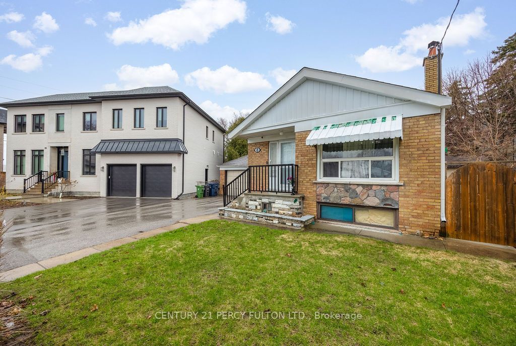 Photo of 8 Kilpatrick Place, Toronto, ON M1R 2A8 (MLS # E12939176)