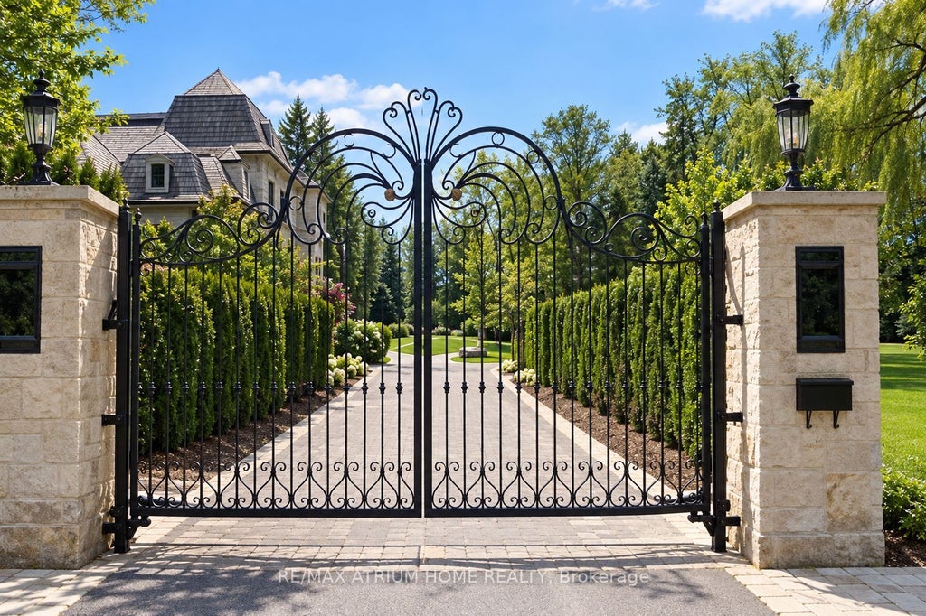 Photo of 9 Legacy Court, Toronto, ON M2L 2Y7 (MLS # C13842172)
