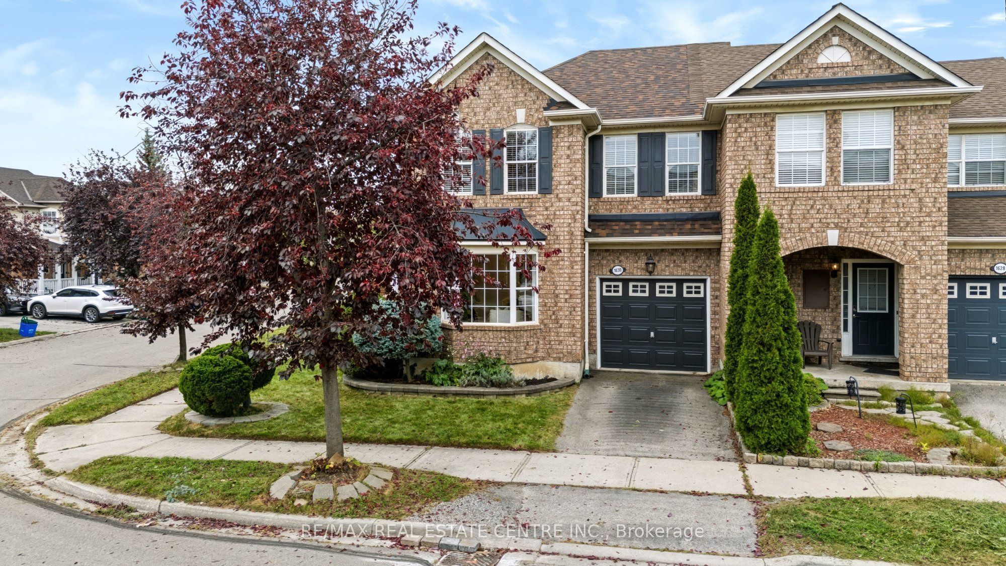 1630 Cartwright Crescent
