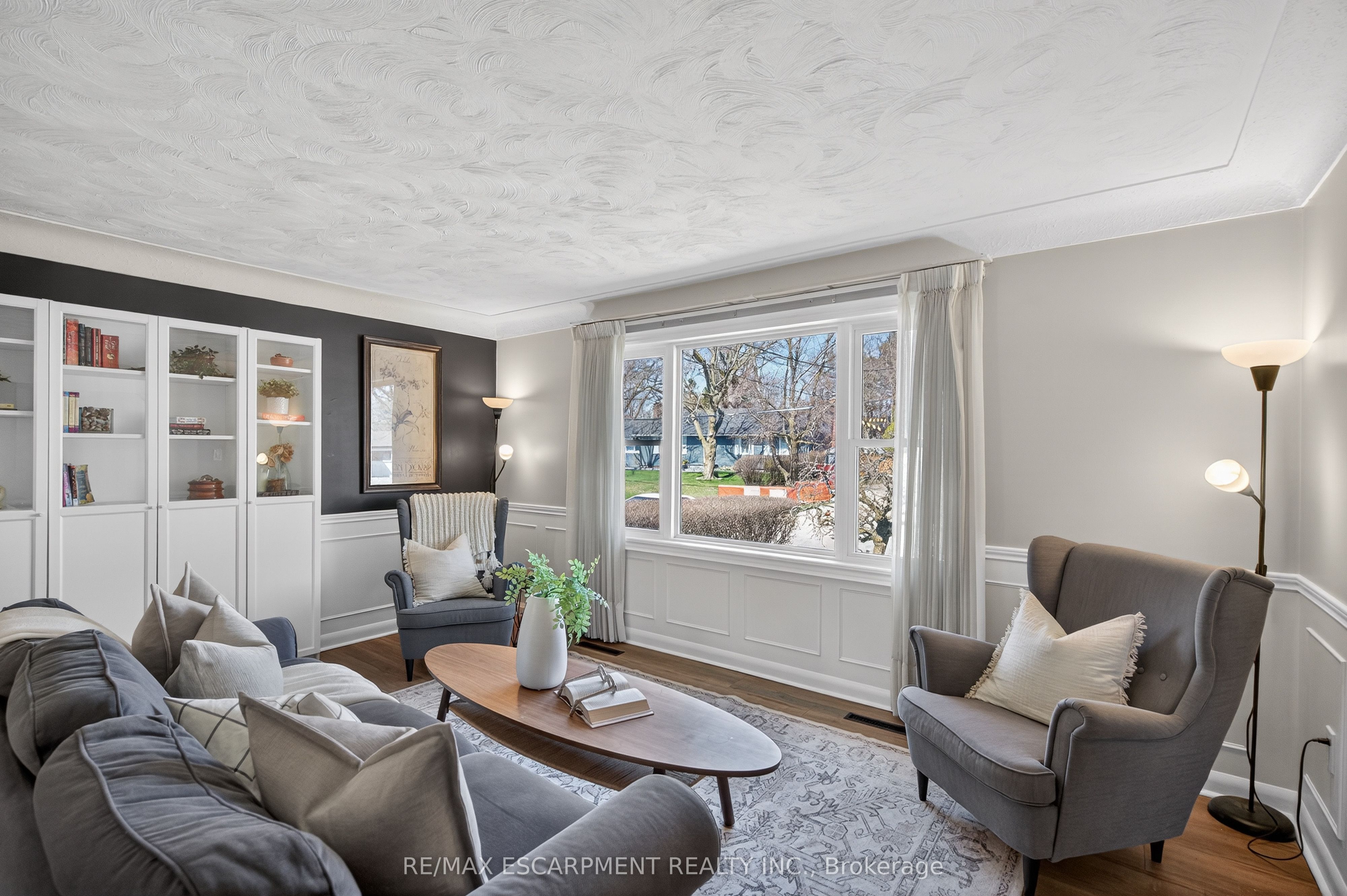 1055 Shepherd's Drive