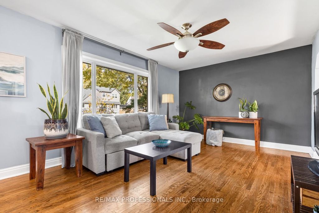 Photo of 19 Mitcham Drive, Toronto, ON M8W 2J6 (MLS # W12493998)