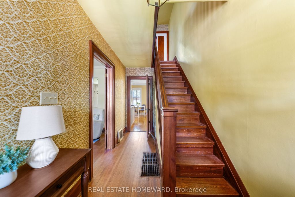 Photo of 89 Scarboro Beach Boulevard, Toronto, ON M4E 2W9 (MLS # E13148658)