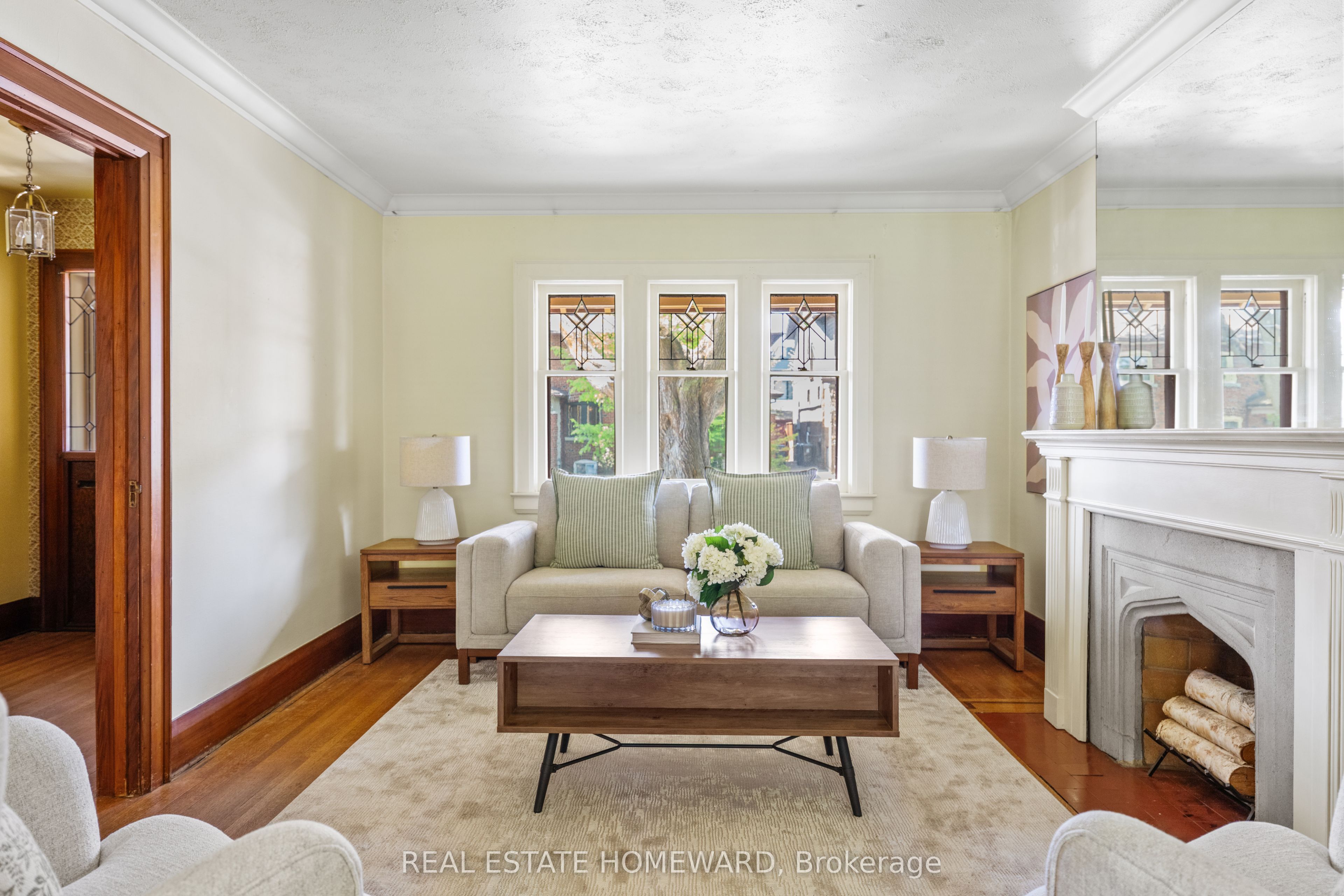 89 Scarboro Beach Boulevard