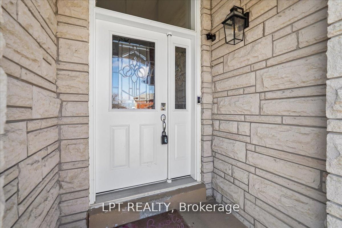 19 Terrastone Court