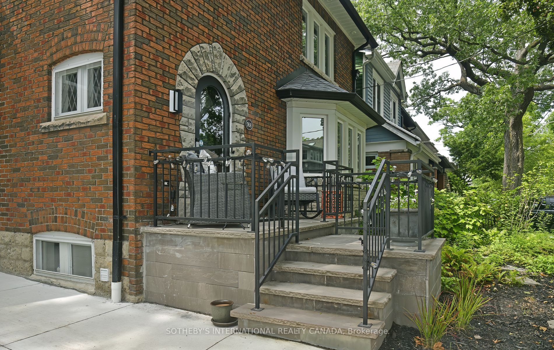 568 Windermere Avenue