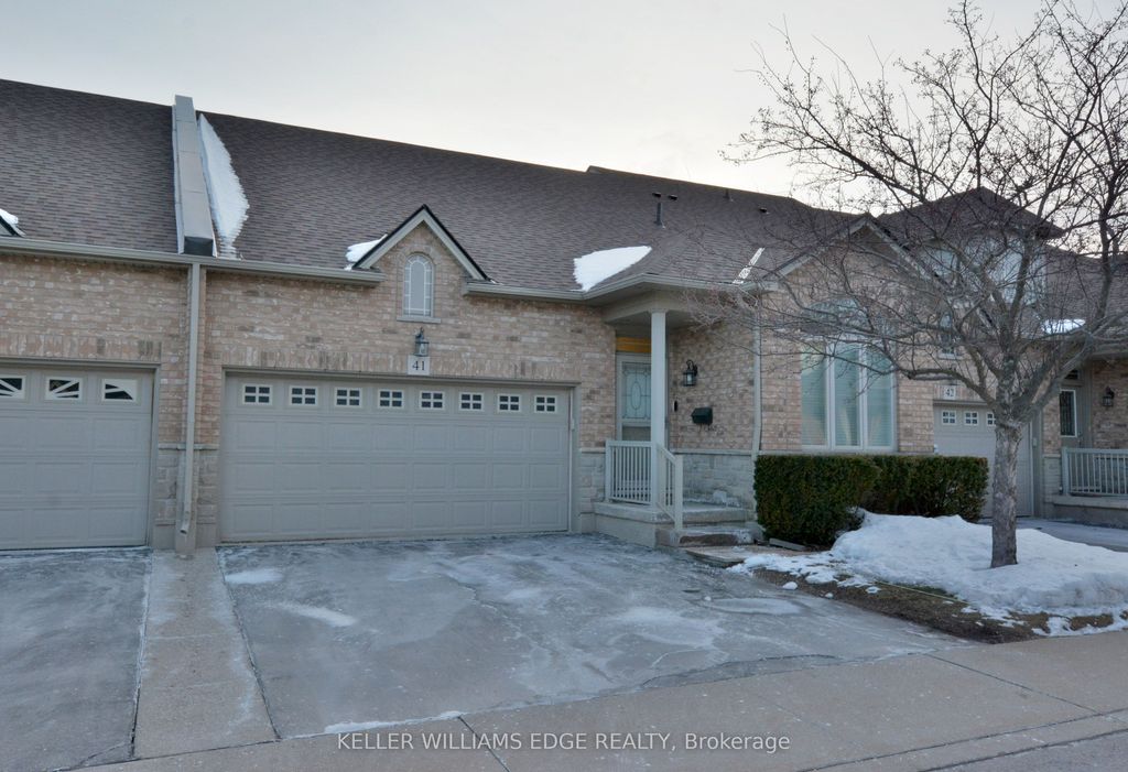 Photo of 2165 Itabashi Way #41, Burlington, ON L7M 0A2 (MLS # W12868958)