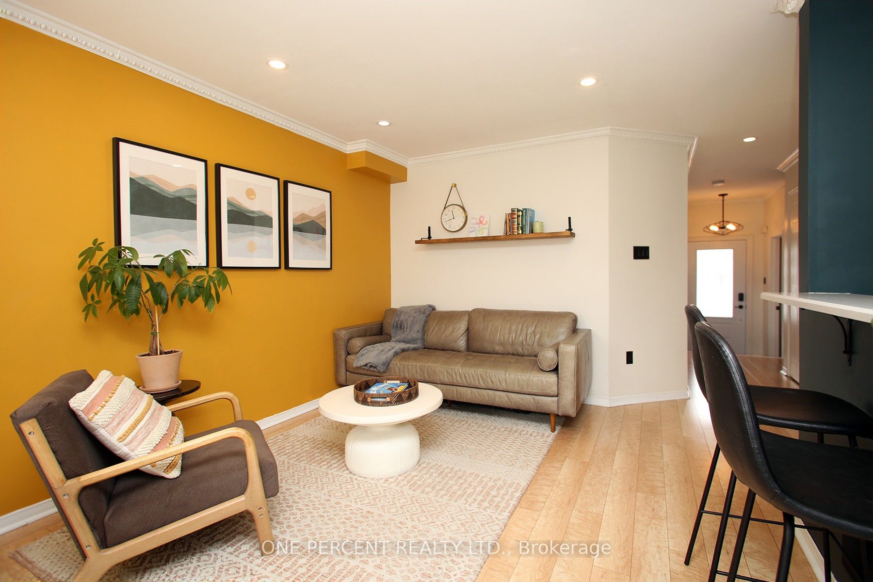 5223 Fairford Crescent 55