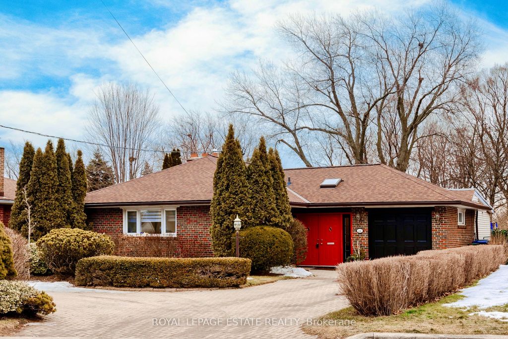 Photo of 44 Cliffside Drive, Toronto, ON M1N 1L3 (MLS # E12698140)
