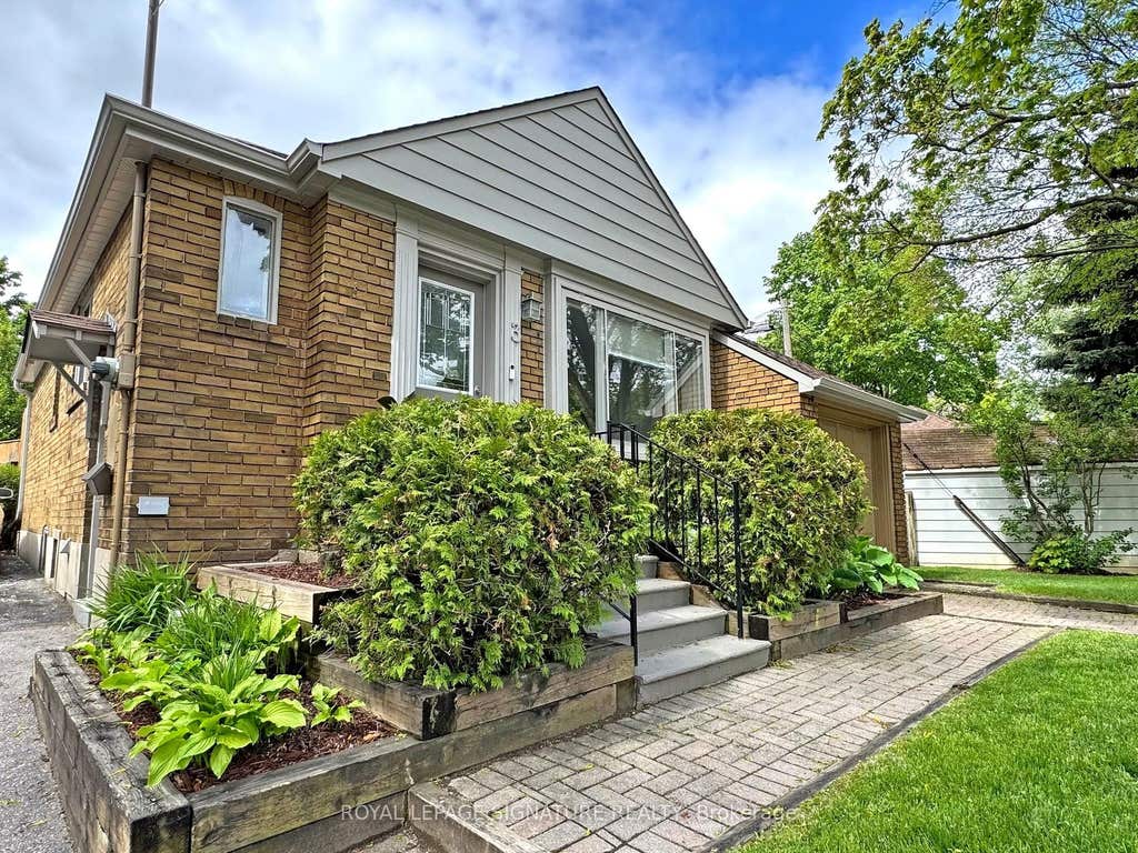 Photo of 3 Kenrae Road, Toronto, ON M4G 1X9 (MLS # C13478328)
