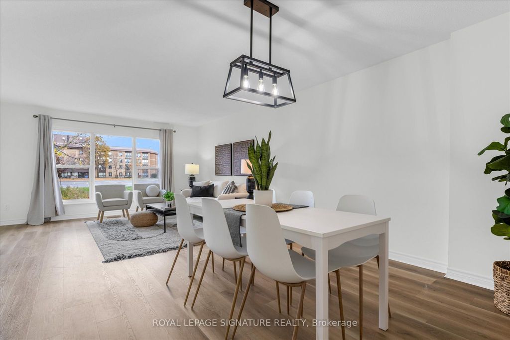 Photo of 3096 Palmer Drive, Burlington, ON L7M 1S9 (MLS # W12560032)