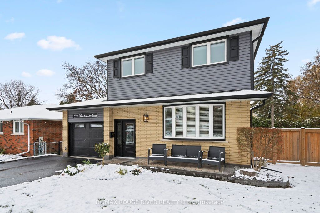 Photo of 628 Beechwood Street, Oshawa, ON L1G 2R9 (MLS # E12533522)