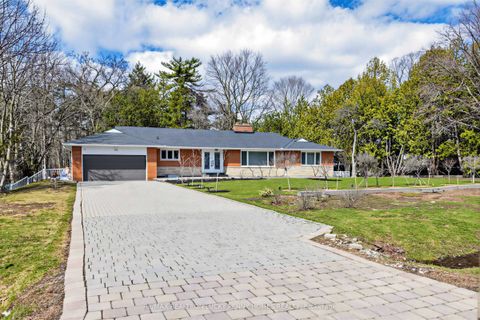 29 Glenbourne Park Drive Markham ON L6C 1H5