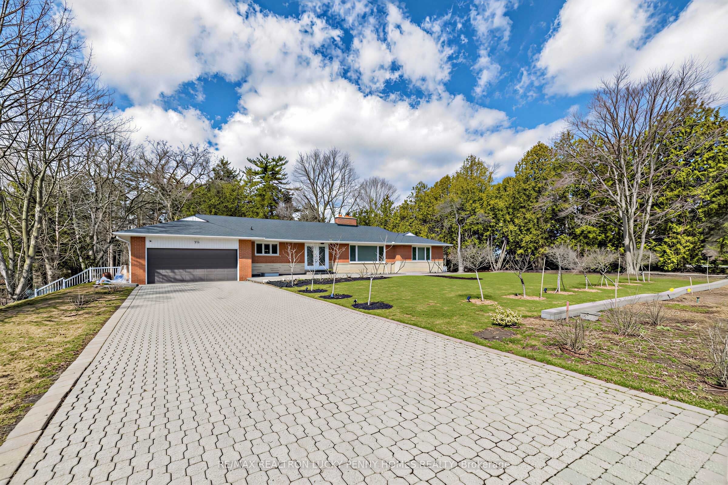 29 Glenbourne Park Drive