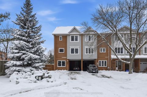 2308 Strawfield Court Oakville ON L6H 6C2