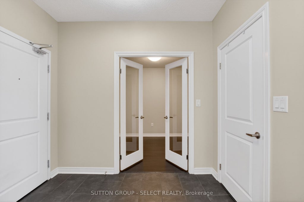 Photo of 330 Ridout Street N #1705, London East, ON N6C 3Z3 (MLS # X13430368)