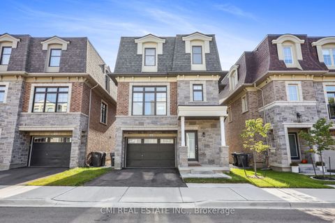 2122 Royal Gala Circle Mississauga ON L4Y 0H2