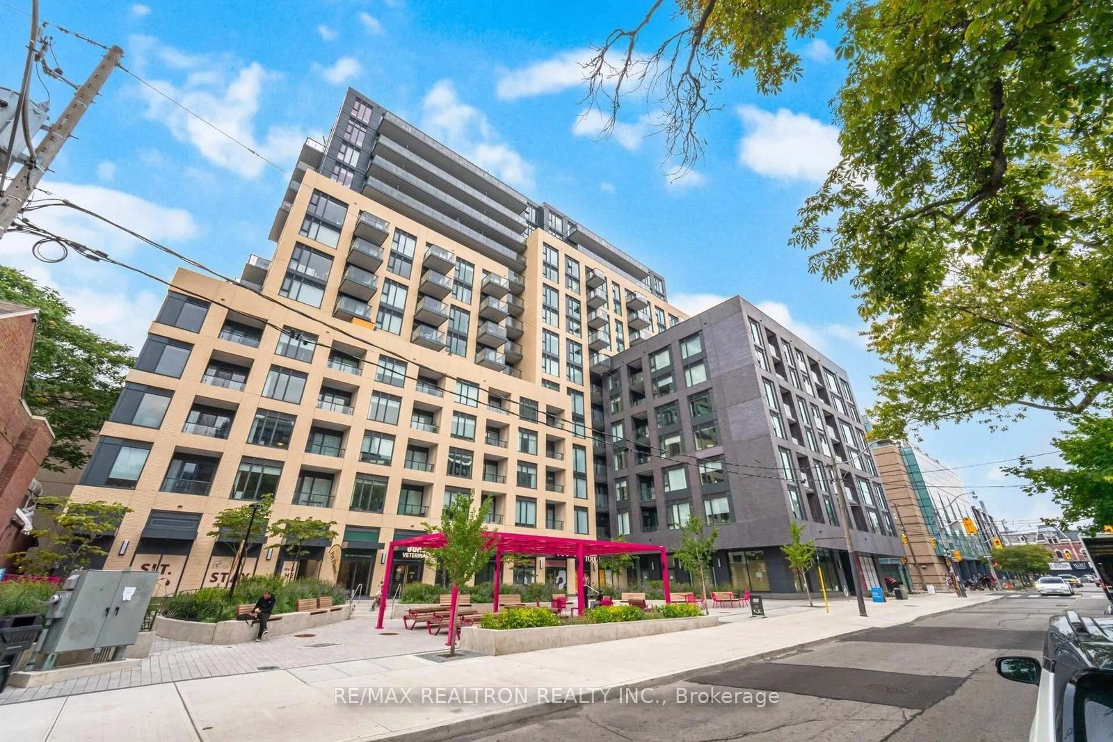 543 Richmond Street W 1427
