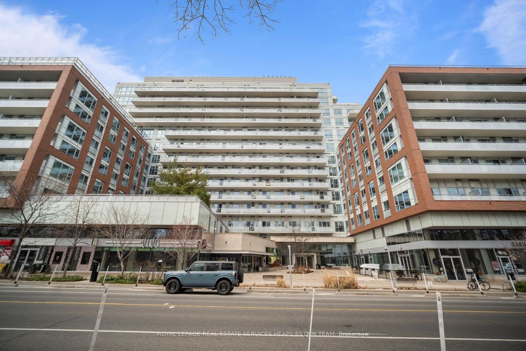 Photo of 1830 Bloor Street W #842, Toronto, ON M6P 0A2 (MLS # W13035440)