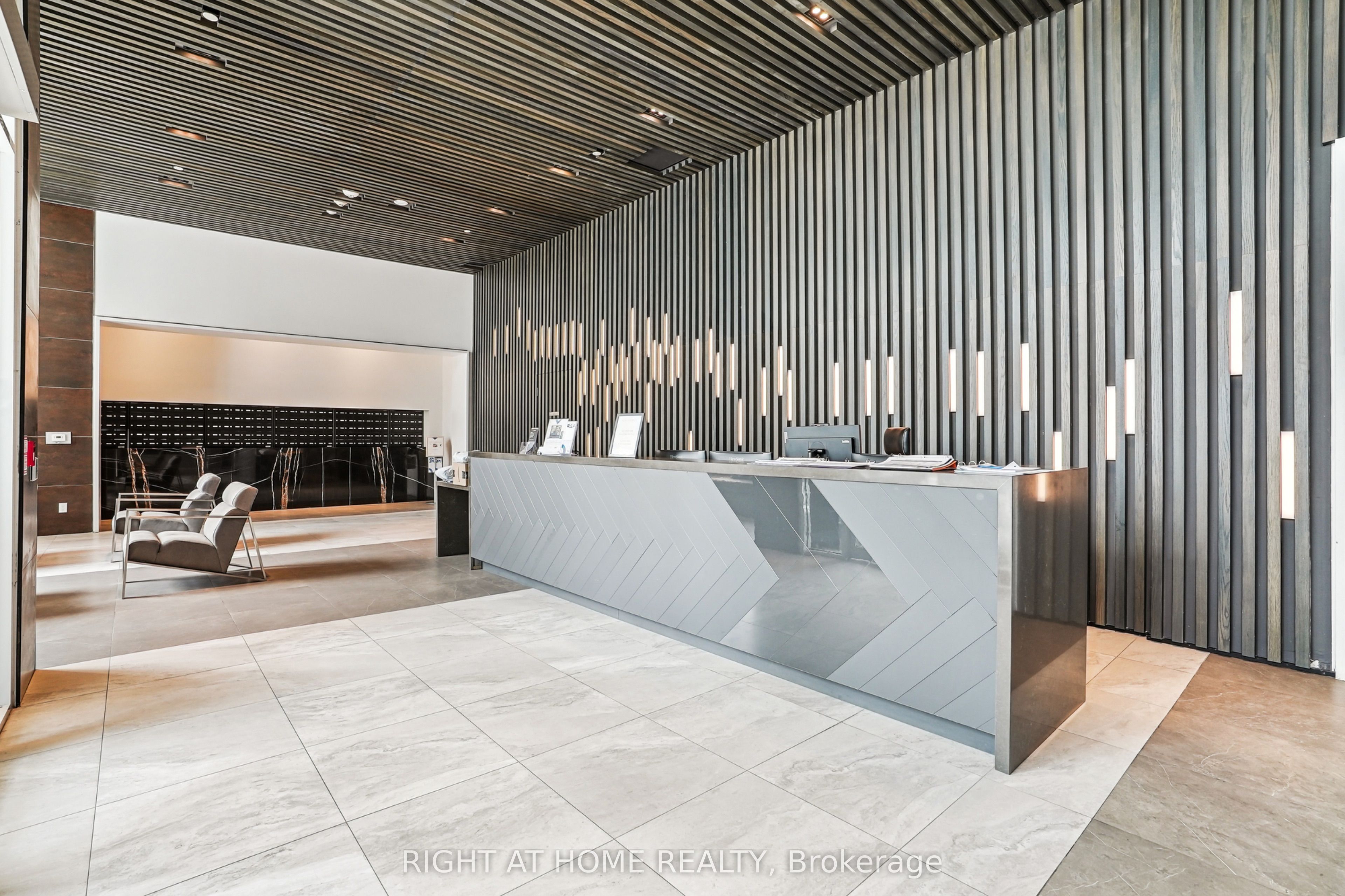 2485 Taunton Road 436