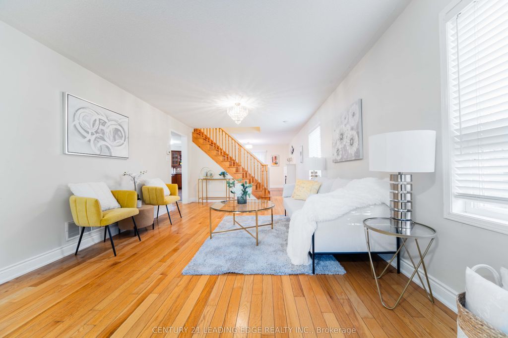 Photo of 4 Glacier Crescent, Toronto, ON M1X 2A9 (MLS # E12506664)