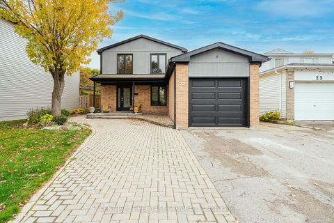 23 Merrylyn Drive Richmond Hill ON L4C 5B1