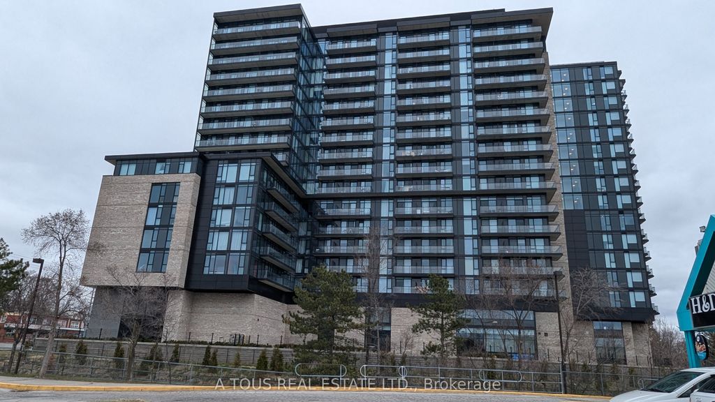 Photo of 86 Dundas Street E #1511, Mississauga, ON L5A 0B1 (MLS # W13075104)