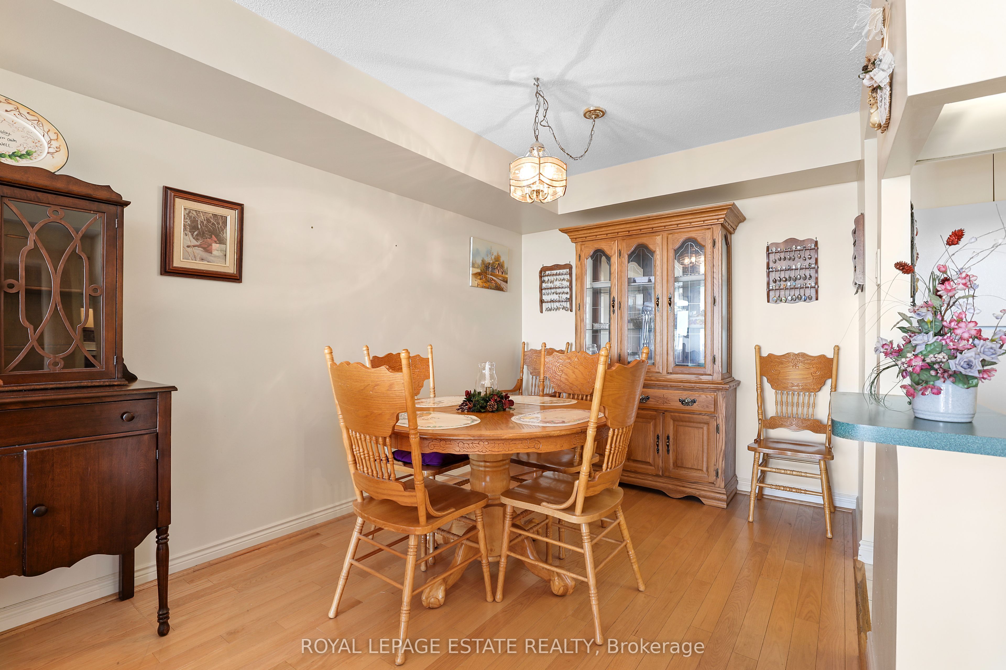 1093 Kingston Road S 1003