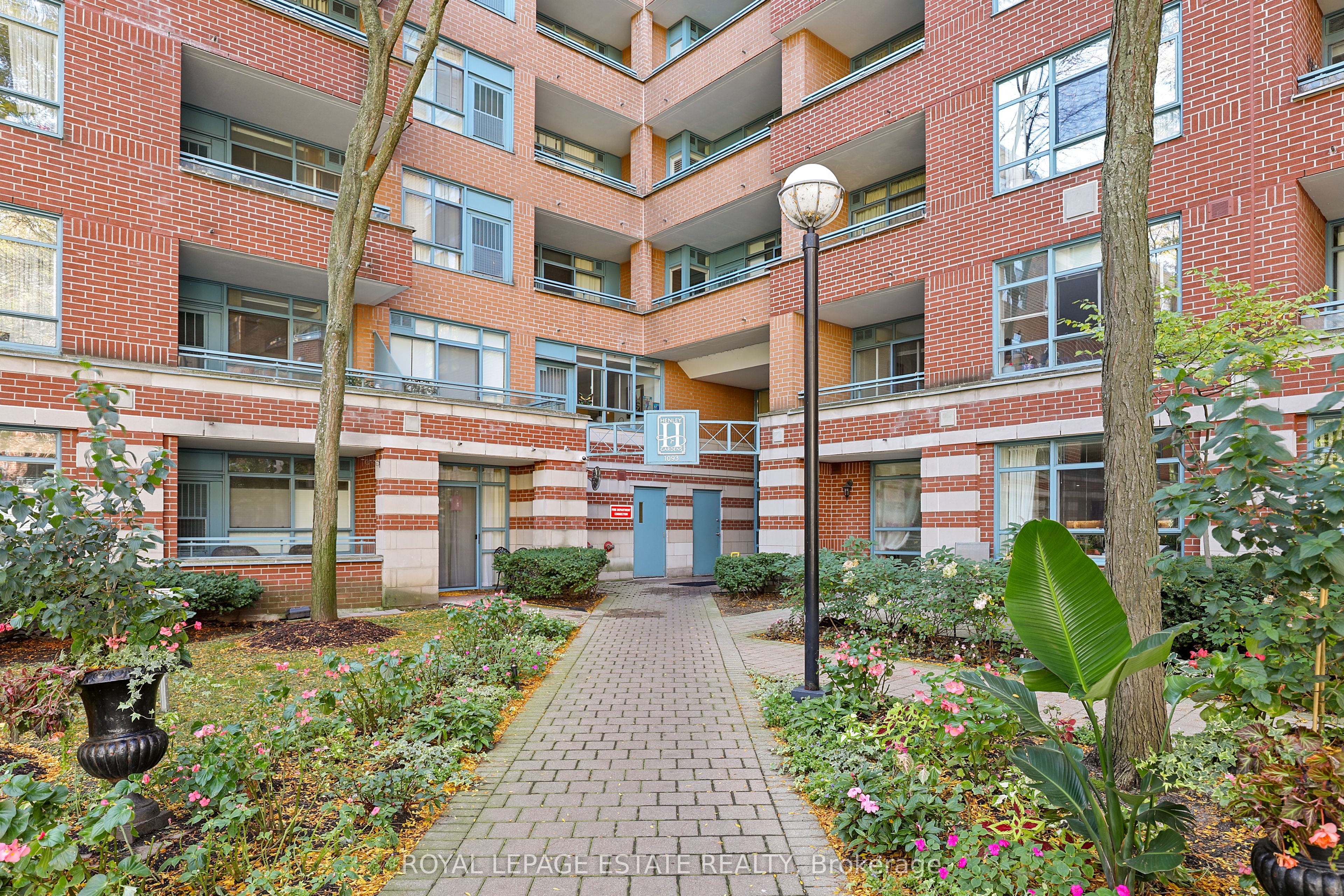 1093 Kingston Road S 1003