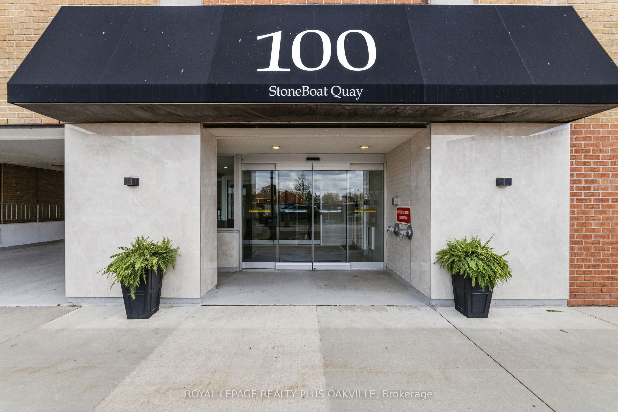 100 Bronte Road 404