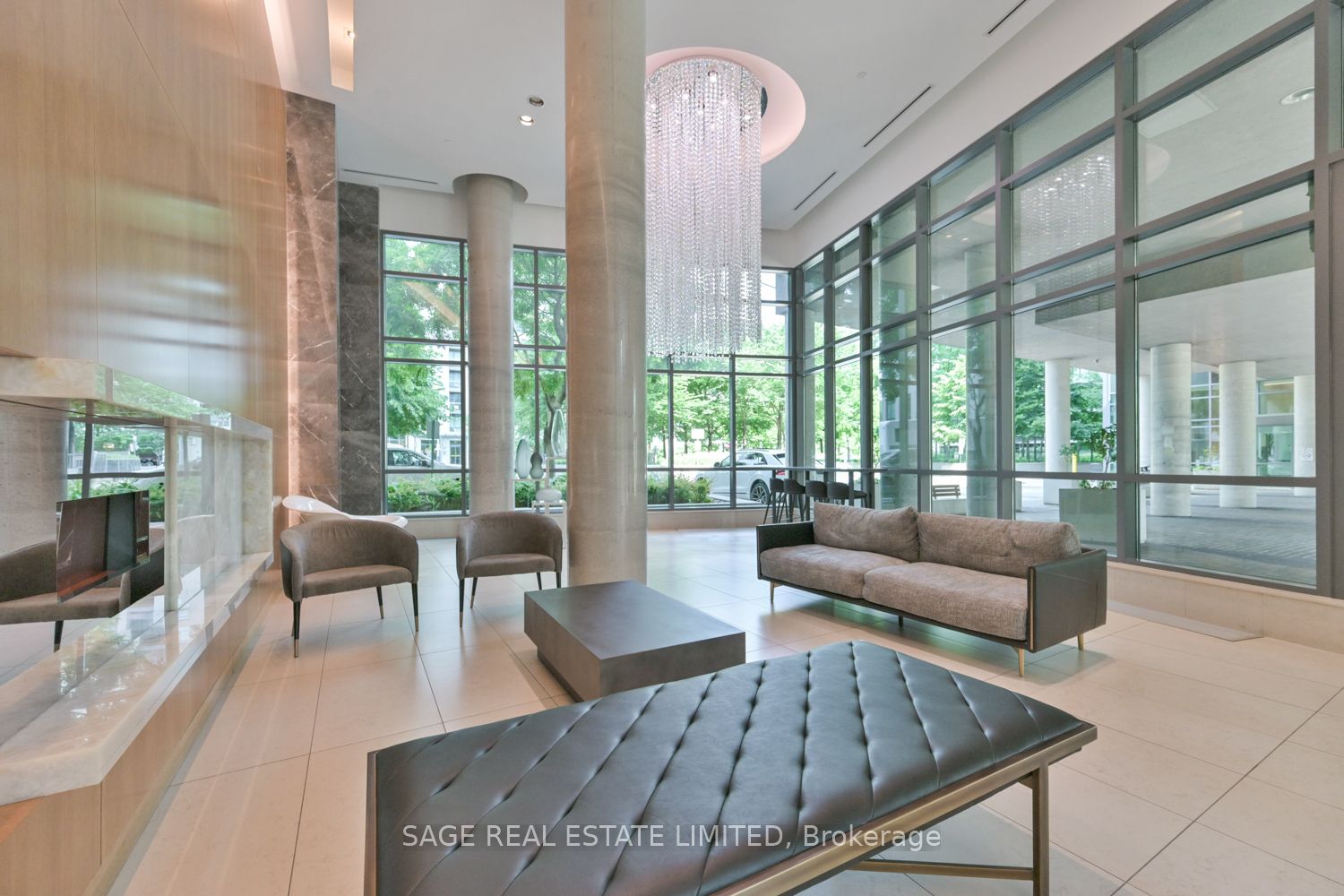 215 Fort York Boulevard 702