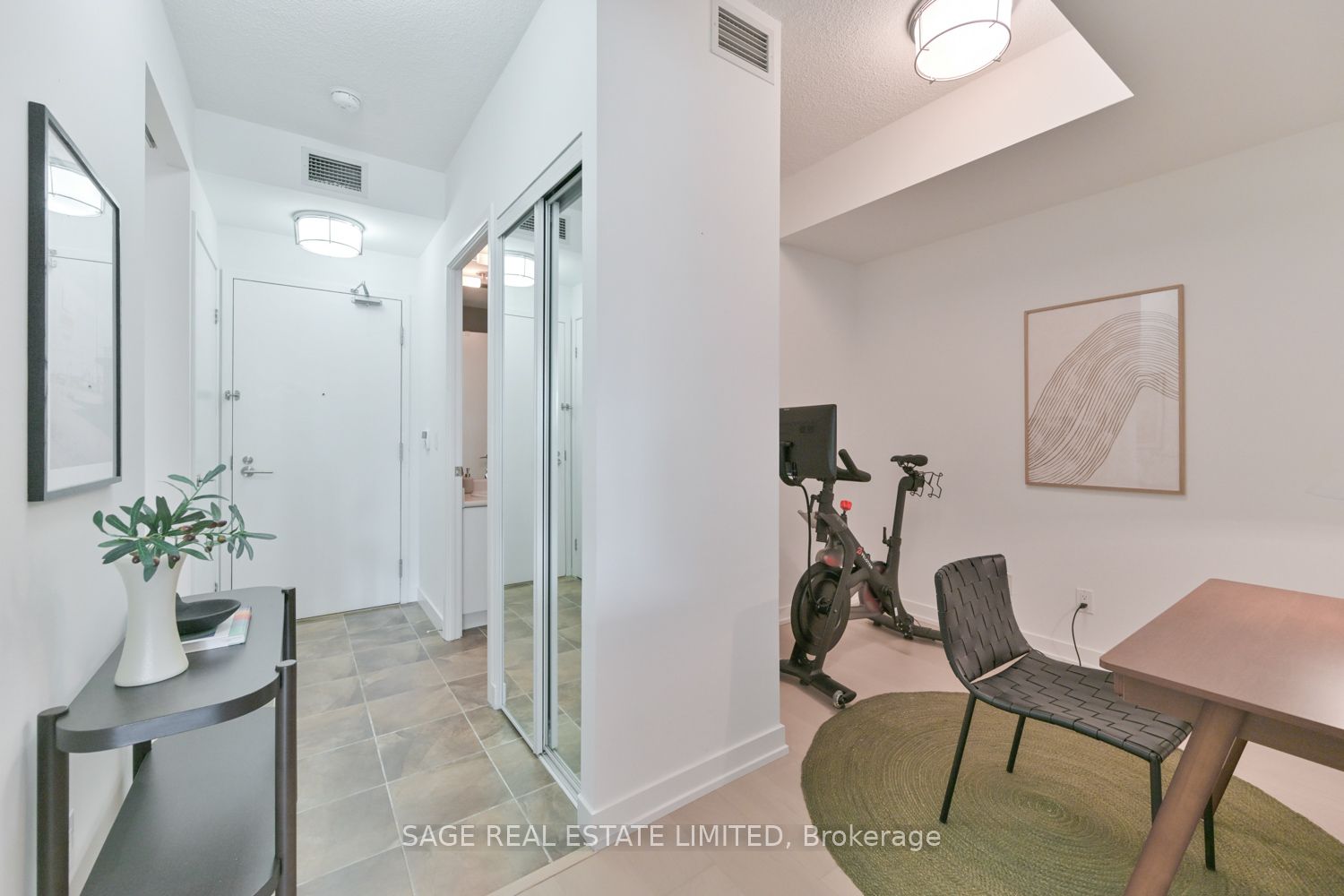215 Fort York Boulevard 702