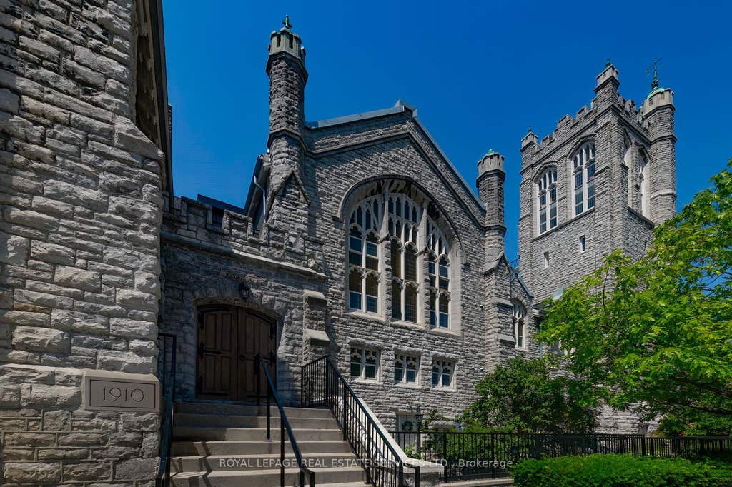 Photo of 384 Sunnyside Avenue #308, Toronto, ON M6R 2S1 (MLS # W13571624)