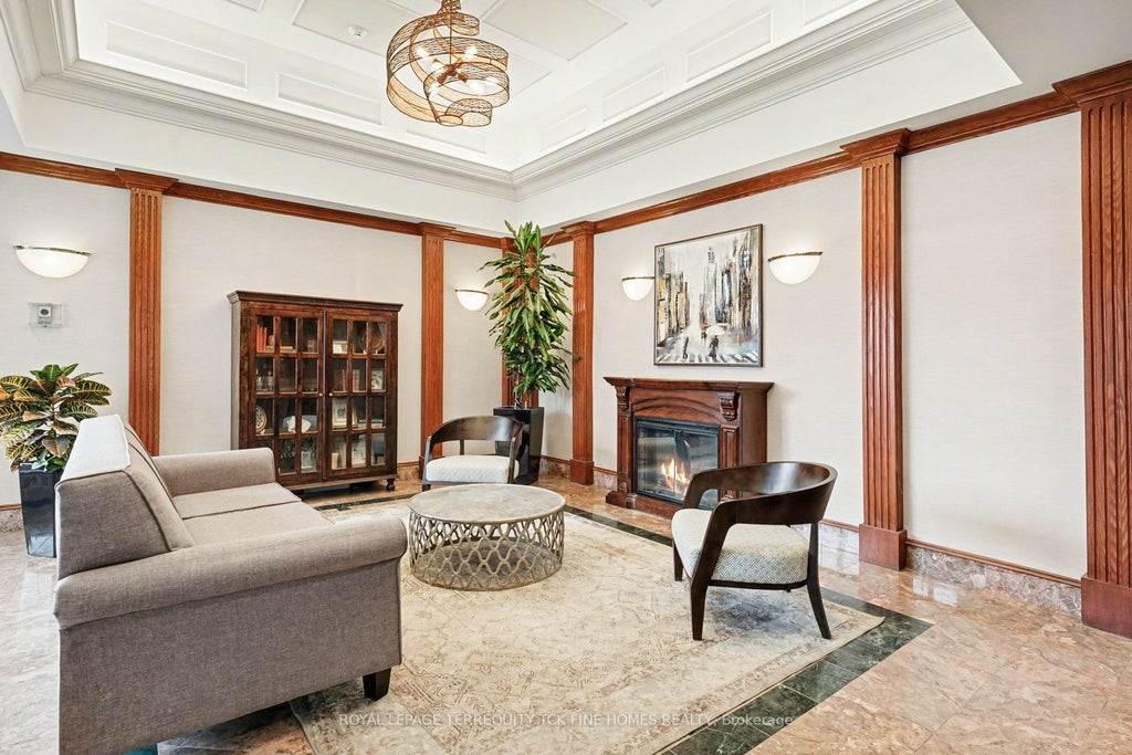 Photo of 398 Eglinton Avenue E #1009, Toronto, ON M4P 3H8 (MLS # C13151278)